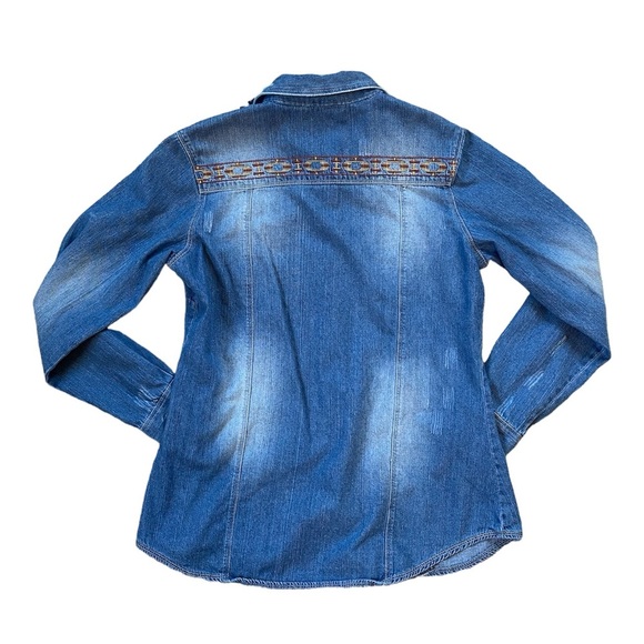 Wrangler Embroidered Denim Snap Button Shirt - Picture 3 of 8